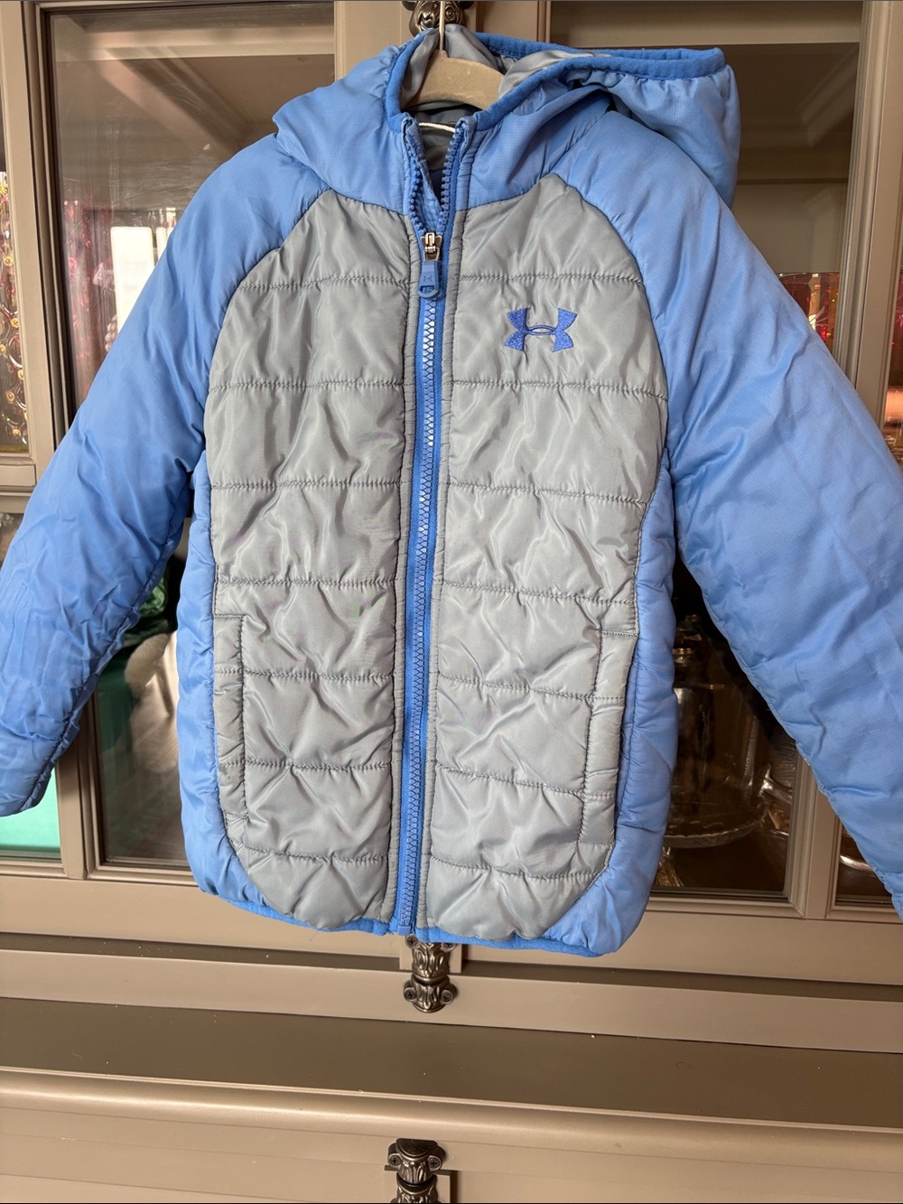 Under Armour ColdGear Boys Hooded Puffer Winter Coat Size 5 Blue Gray